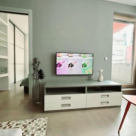 Urban Oasis: Stylish Retreat Apartment ซาเกร็บ ภายนอก รูปภาพ