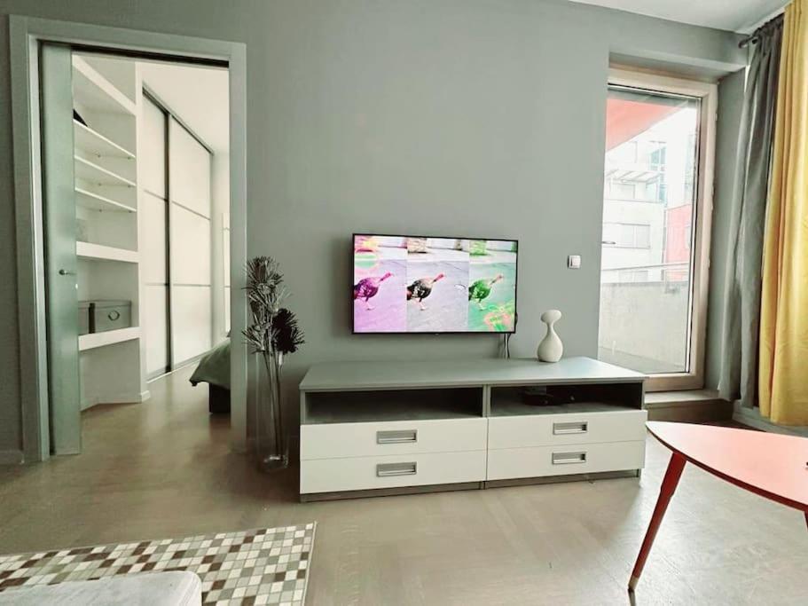 Urban Oasis: Stylish Retreat Apartment ซาเกร็บ ภายนอก รูปภาพ