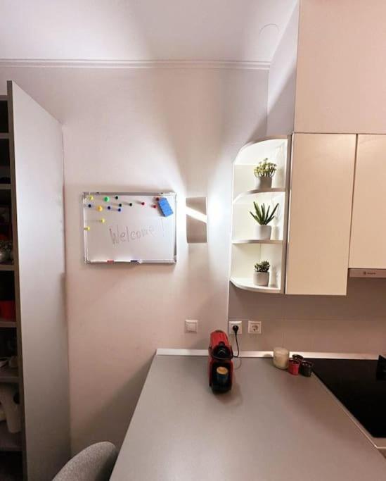 Urban Oasis: Stylish Retreat Apartment ซาเกร็บ ภายนอก รูปภาพ